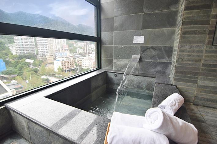 No. 21 Jiaoxi Hot Spring Homestay Exterior photo